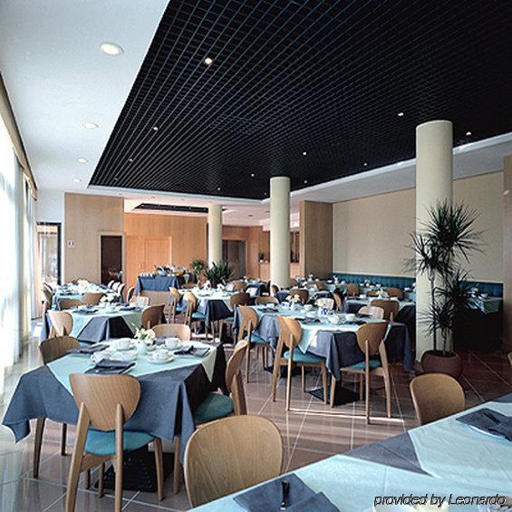B&B Hotel Ravenna Restaurant photo