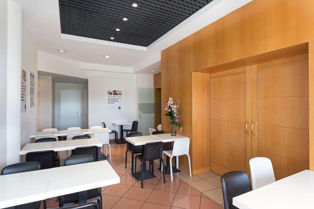 B&B Hotel Ravenna Restaurant photo